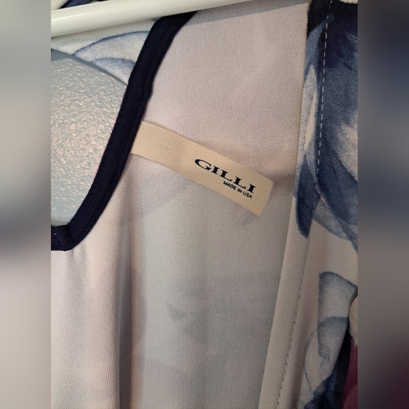 🌈Gilli floral midi dress. Size Medium - Picture 2 of 4